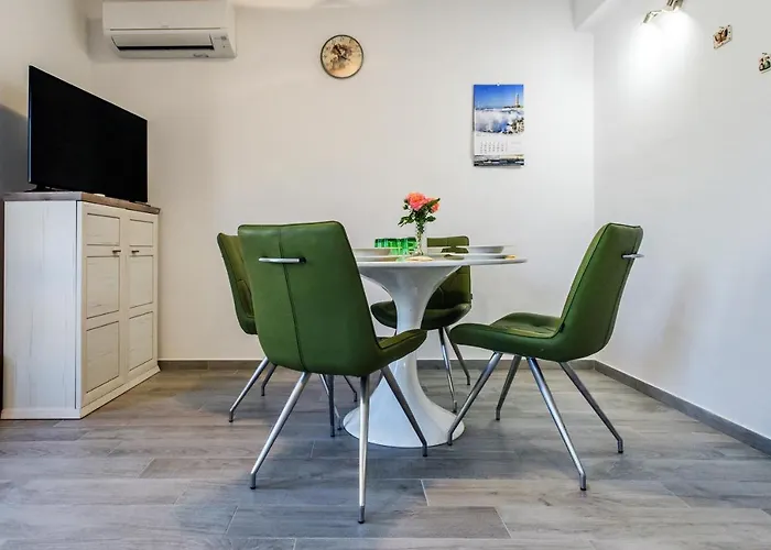 Appartement Stone House On The Batalaza -