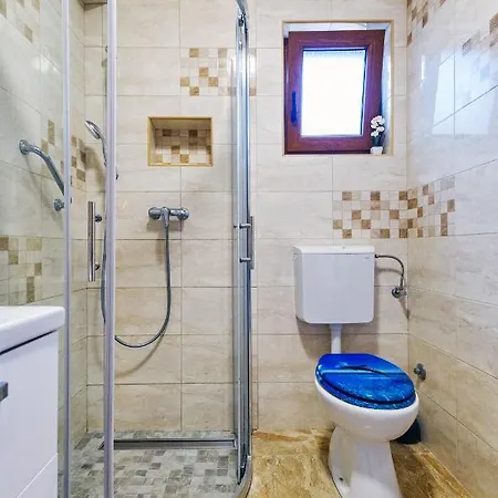 Stone House On The Batalaza - Apartment