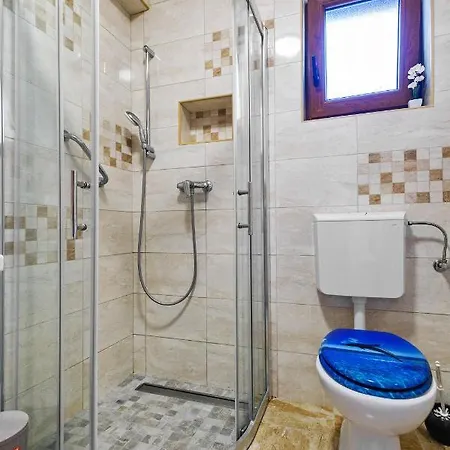 Apartment Stone House On The Batalaza -