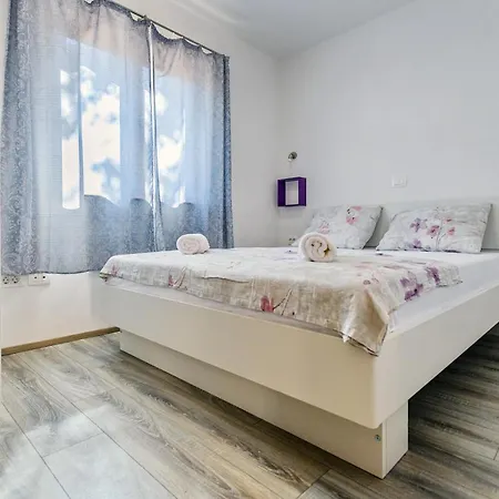 Apartament Stone House On The Batalaza - Kali
