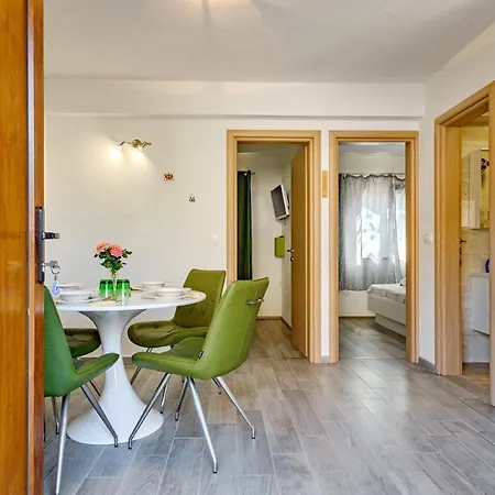 Stone House On The Batalaza - Apartment *