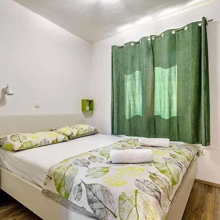 Stone House On The Batalaza - Apartment