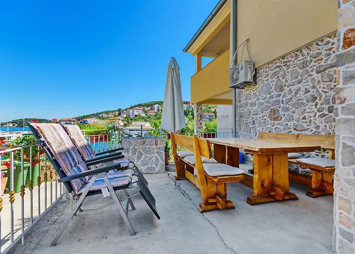 Appartement Stone House On The Batalaza -